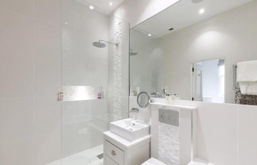 shower.jpg