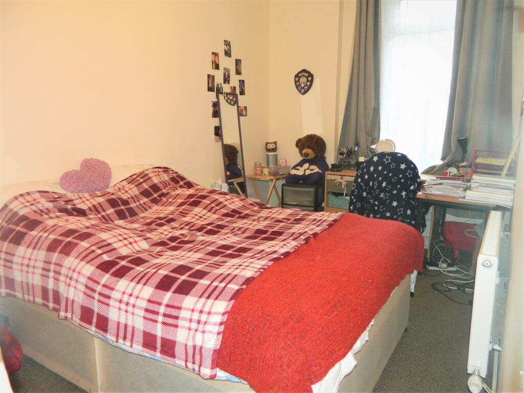 student bed 1 of 2 h