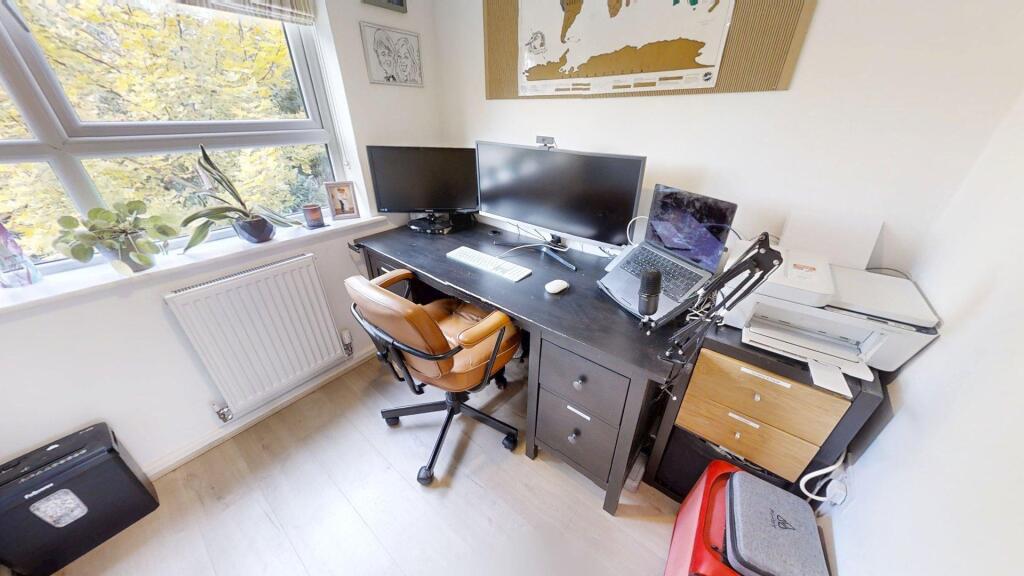 BED 4/OFFICE