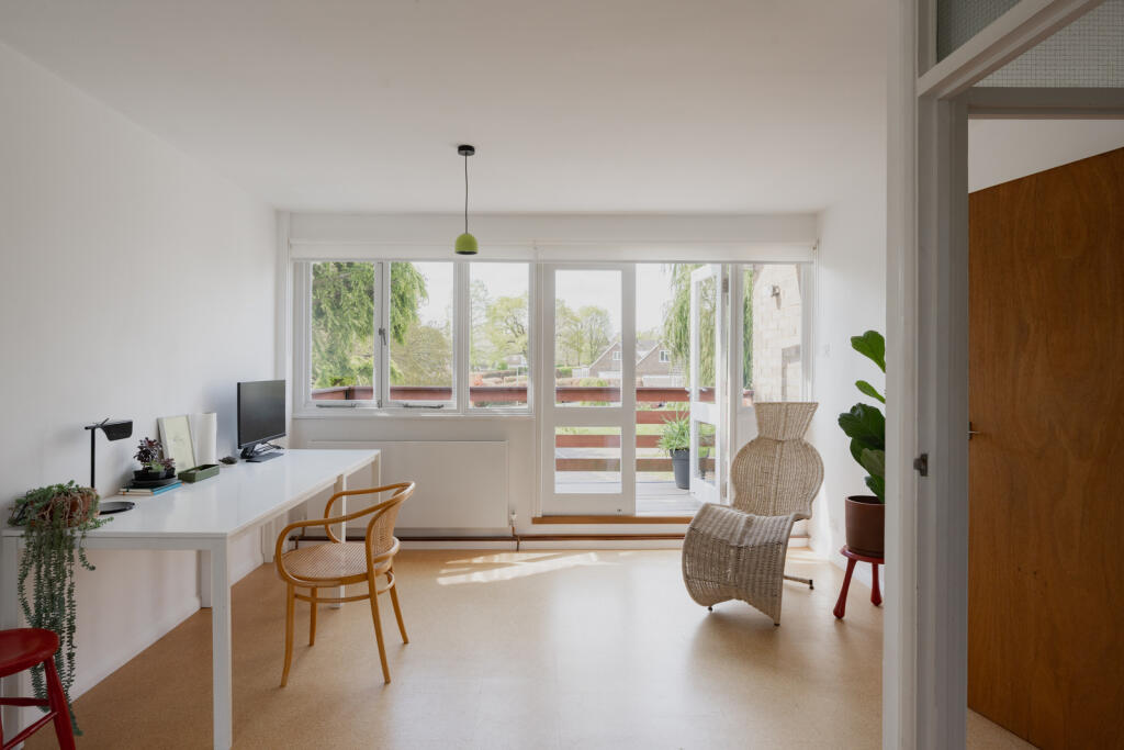 280934 - 15 The Holdings, The Ryde, Hatfield, A...
