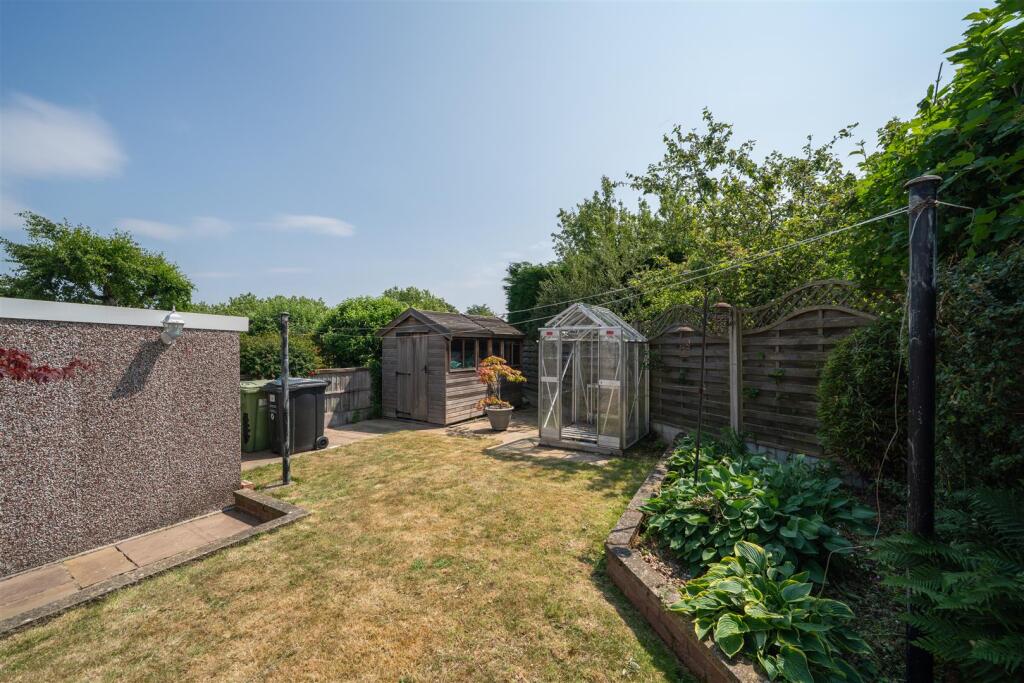 36 Errington Road-107.jpg