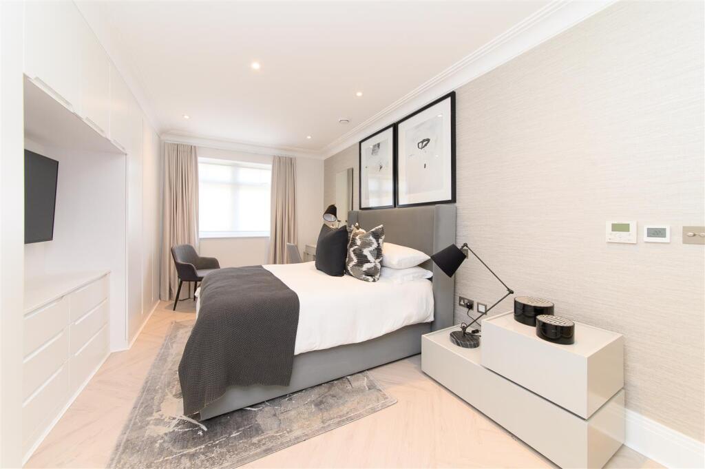 Annabel Court, NW11