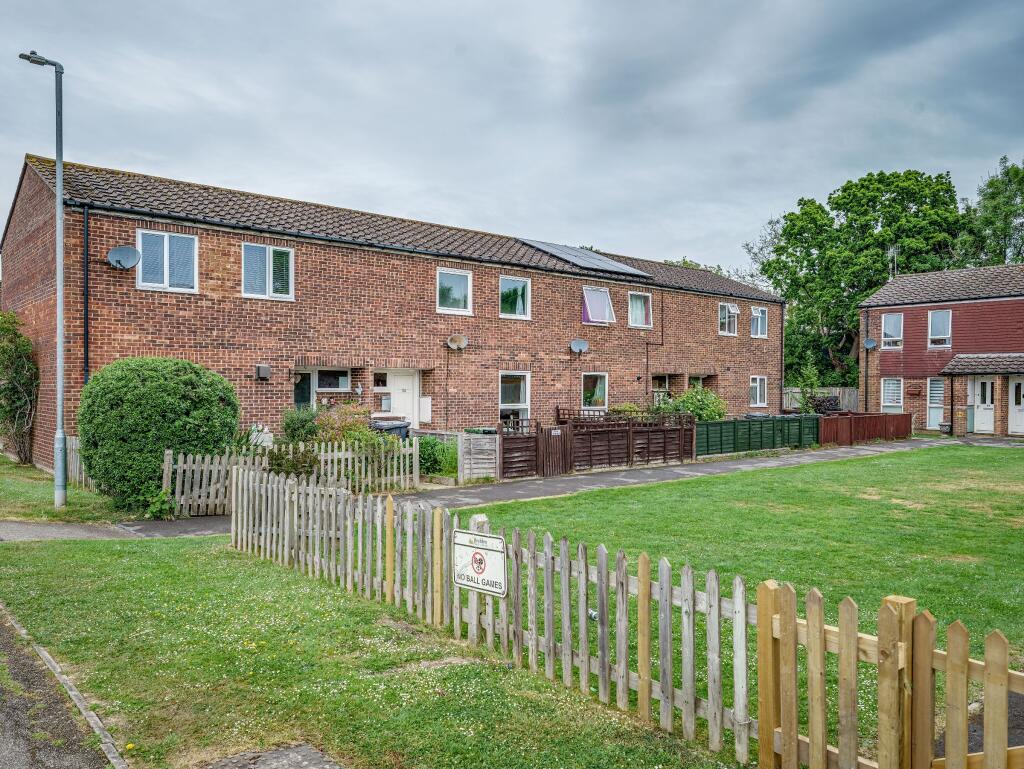 Outside Front (view a)