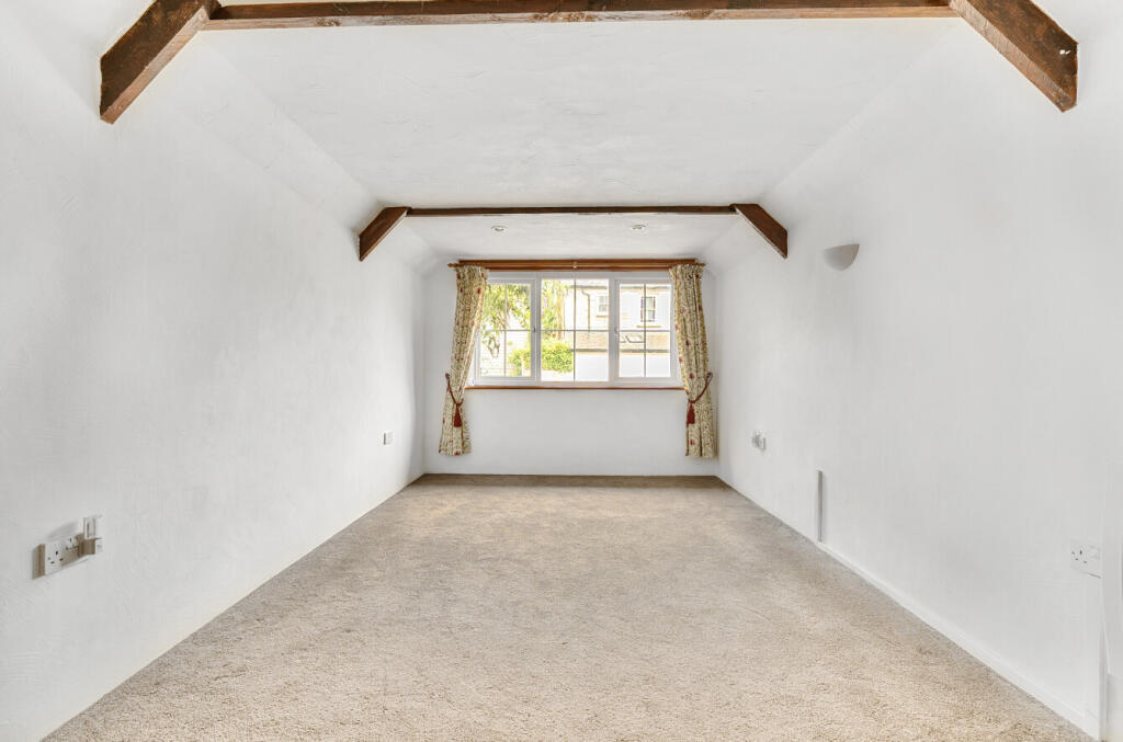 1332351-4-6890ea7...