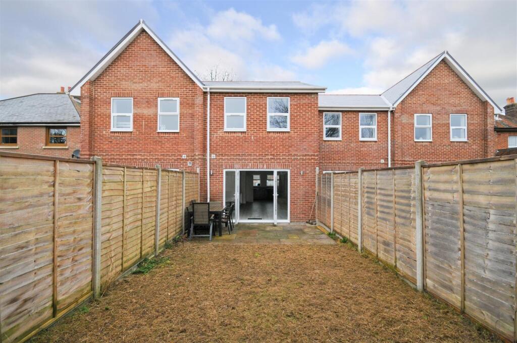 Rear Elevation.JPG
