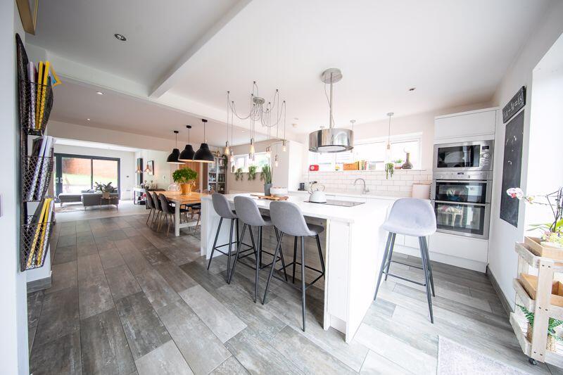 Kitchen &amp; dining area through lounge