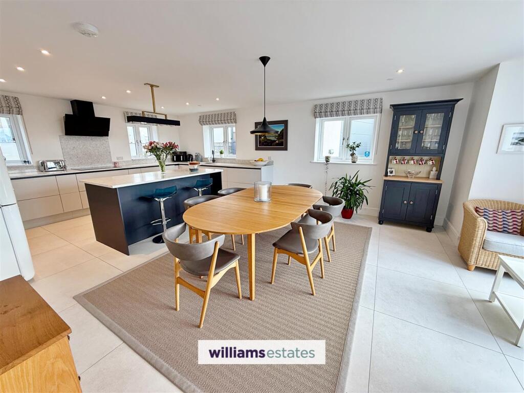 Open Plan Kitchen