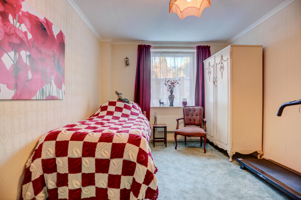 bedroom3