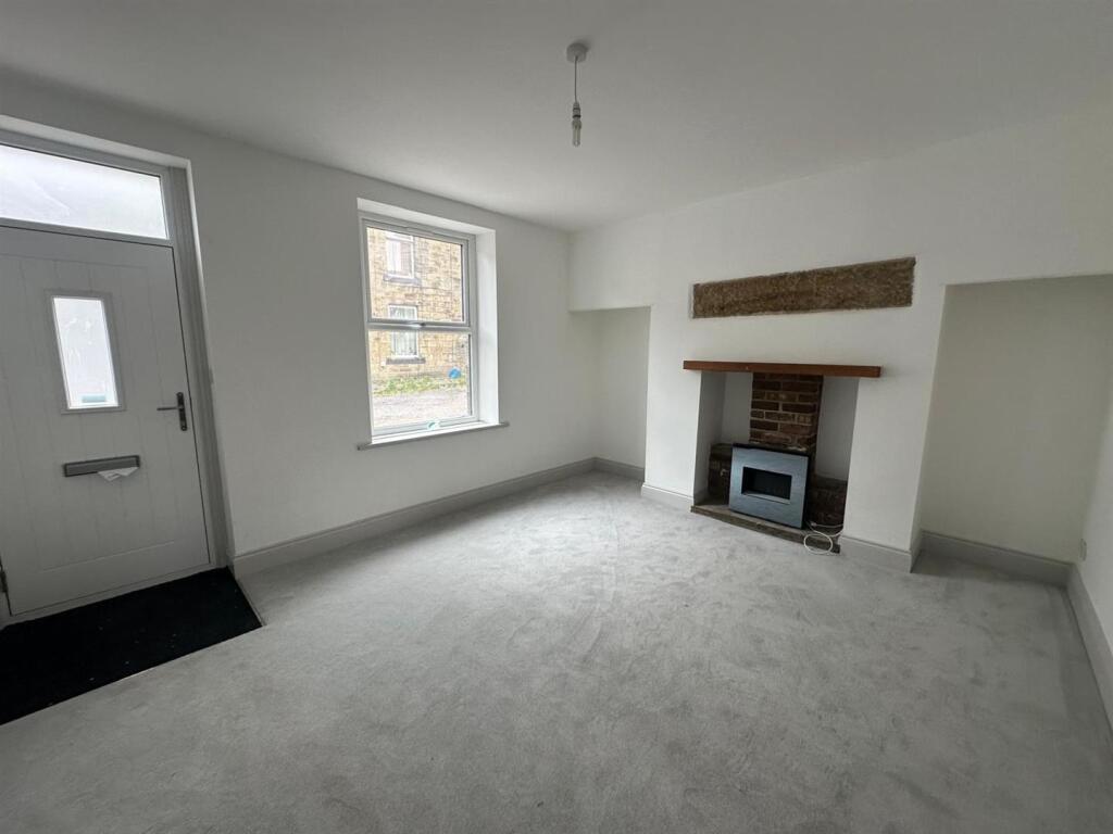 10 queen street 4.jpg