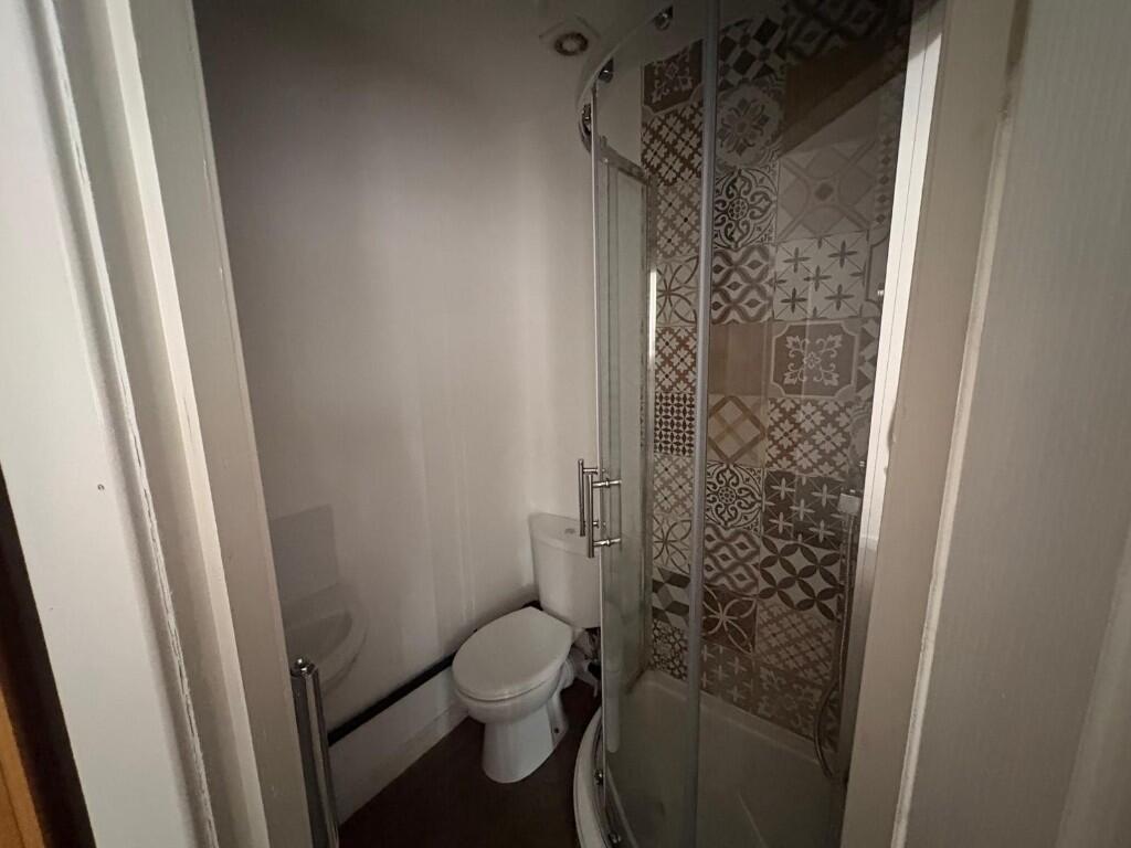 En-Suite Bathroom