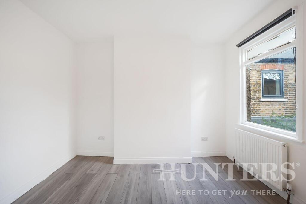 56 Gloucester Road - 2QFXpQ3H131YBR2JIC1l.jpg