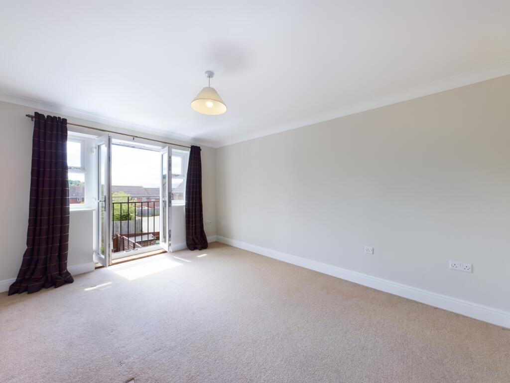 CAM00076P1-PR0113-STILL05