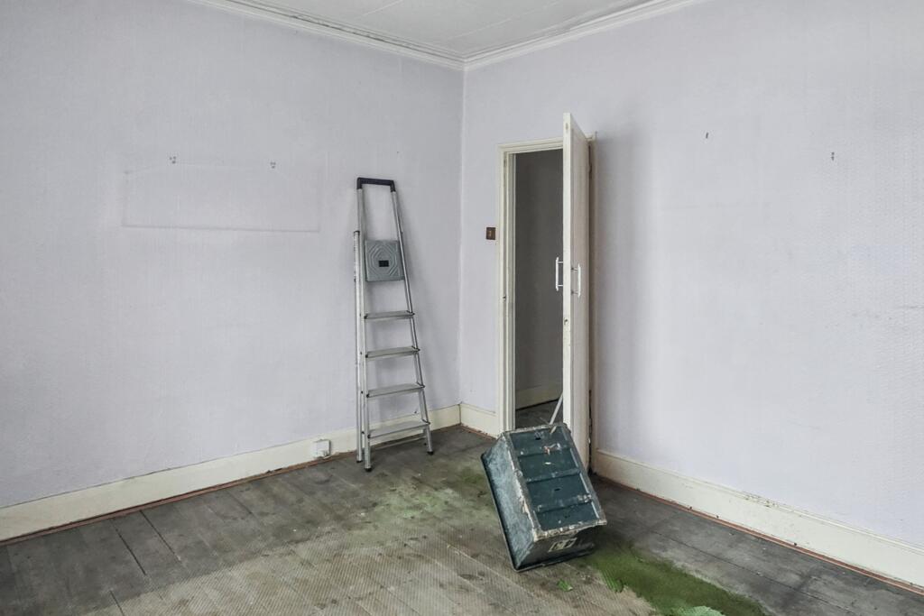 43 Rothschild Road, Chiswick, London, W4 5HT