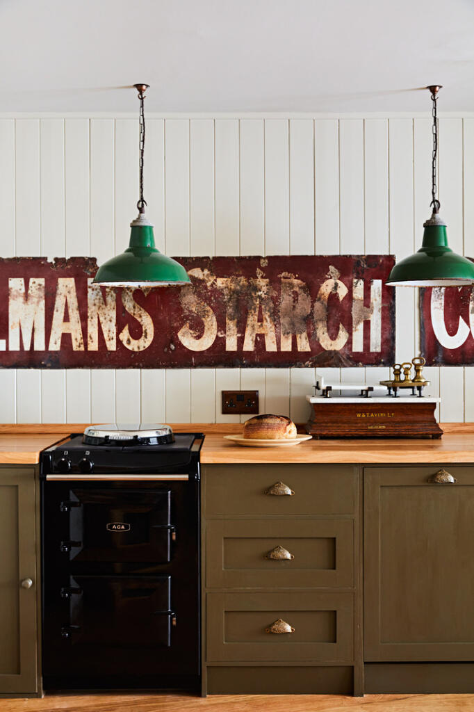 318393 - 8Steven Joyce-JOS2025042D00033.jpg