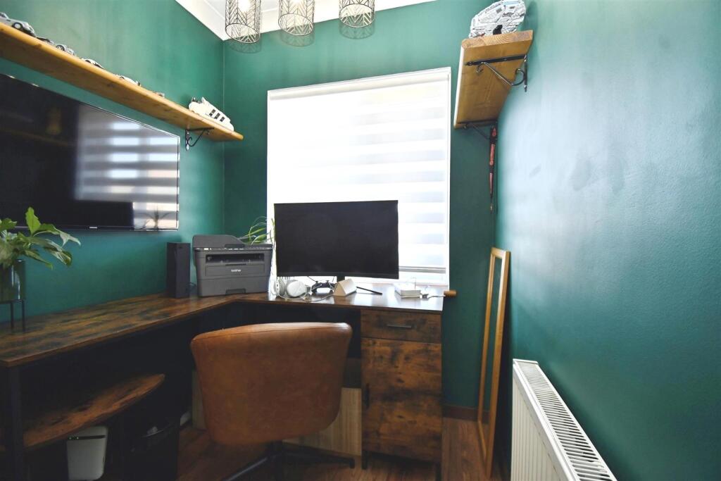 Bedroom Three/Study