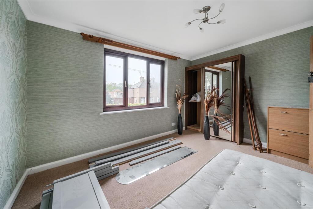 Bedroom3-2.jpg