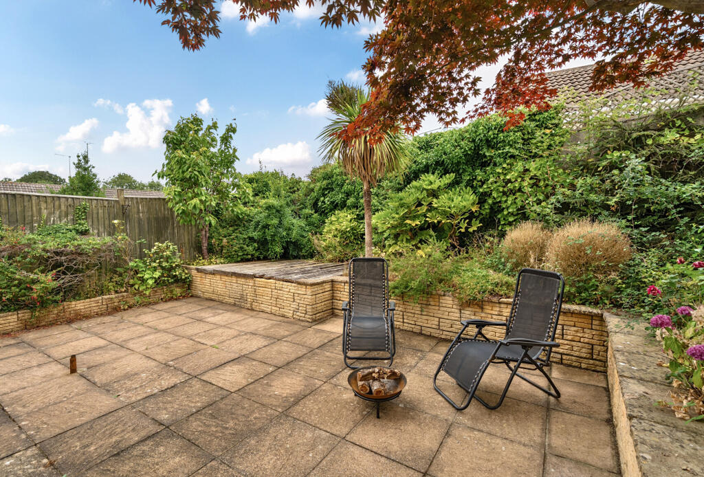 1327238-4-6878cd6...