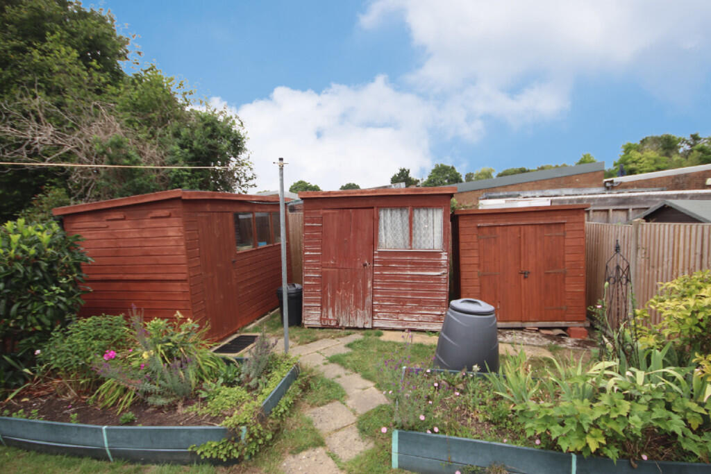 Screenshot 2025-0...