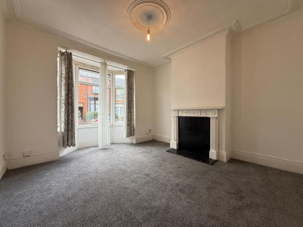 PHOTO-2025-08-29-06-37-38 2.jpg