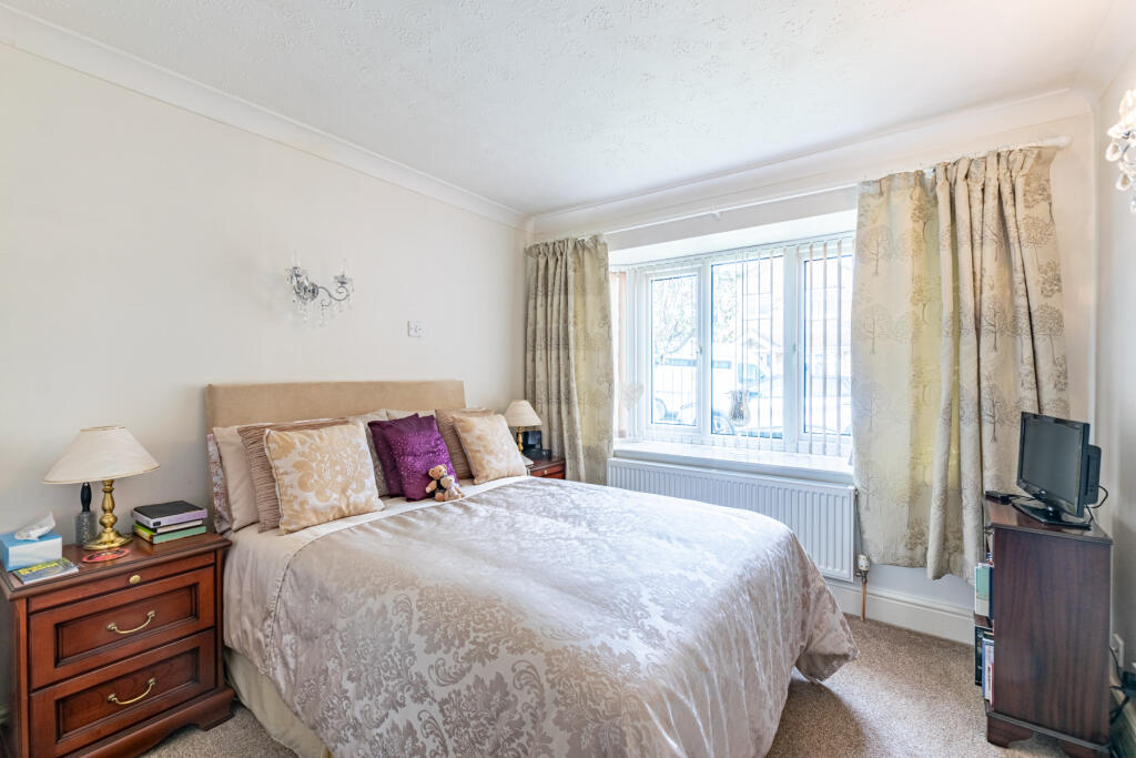 bedroom1b