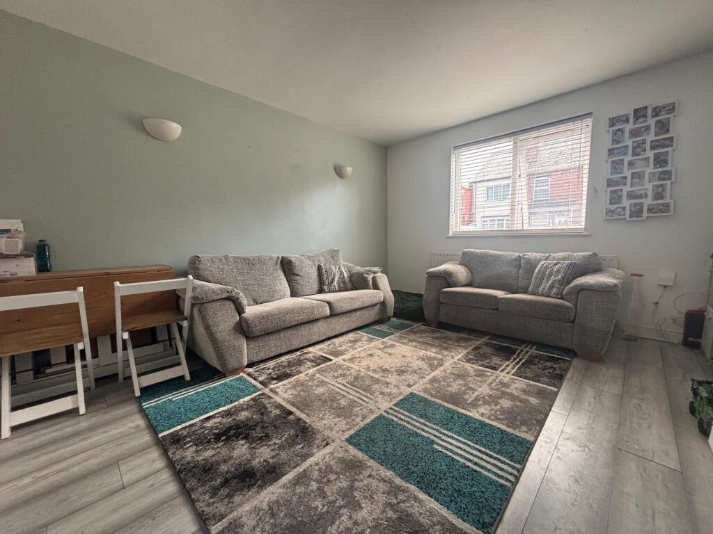 Hurcott Road, Kidderminster, Worcestershire