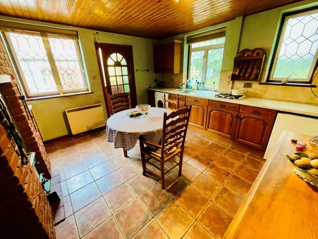 Kitchen/Breakfast Room