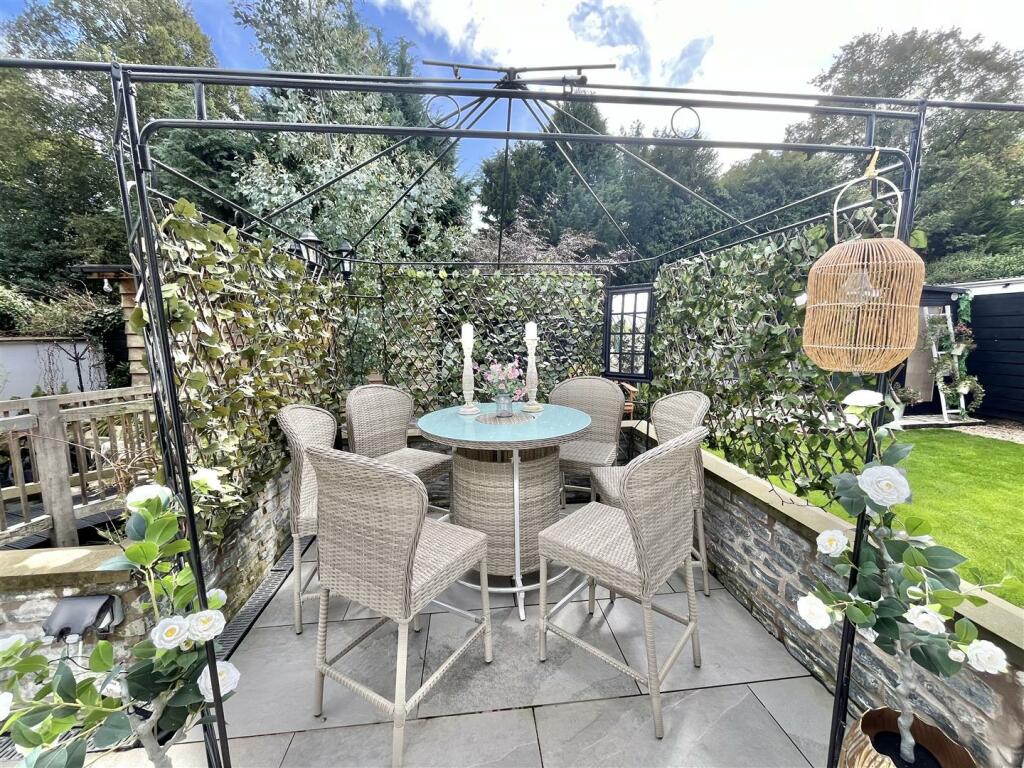 Enclosed Rear Garden
