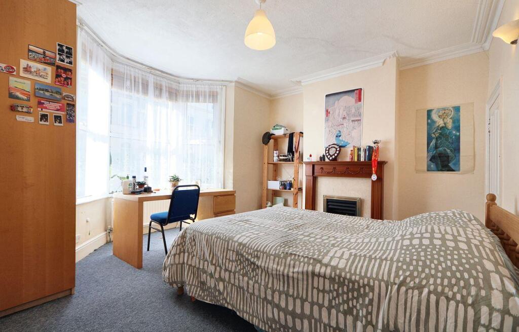 3 Brighton Road, Redland, Bristol BS6 6NT | Freeho