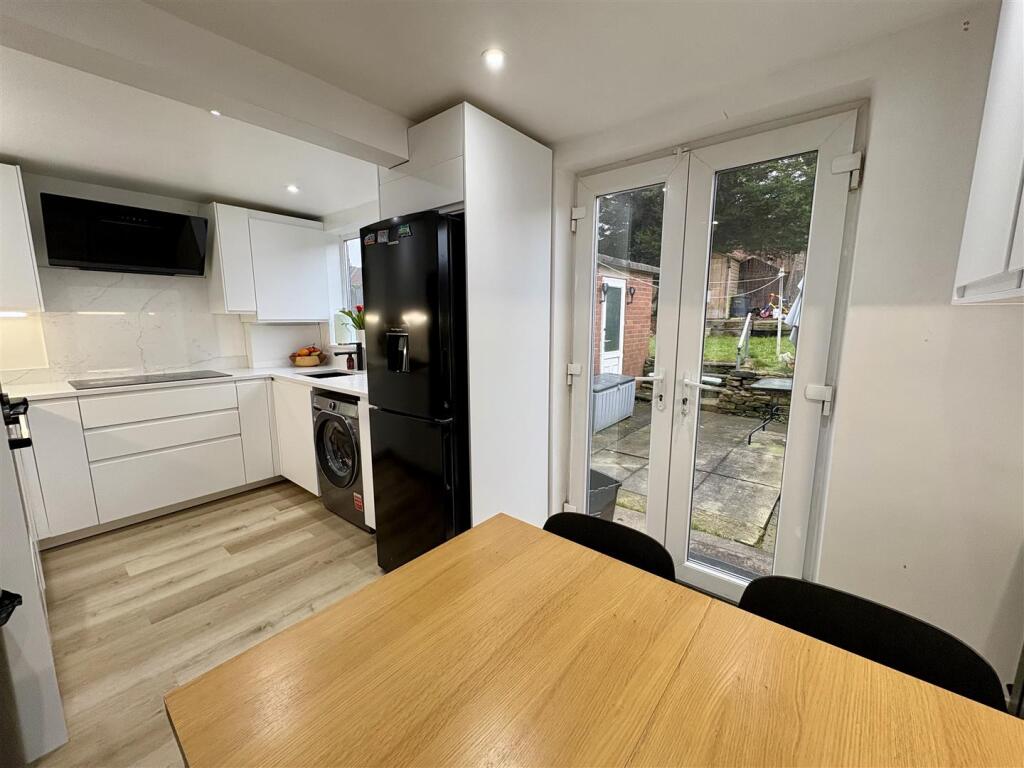 Bramleys Estate Agents - Moorlands Road - Greetlan