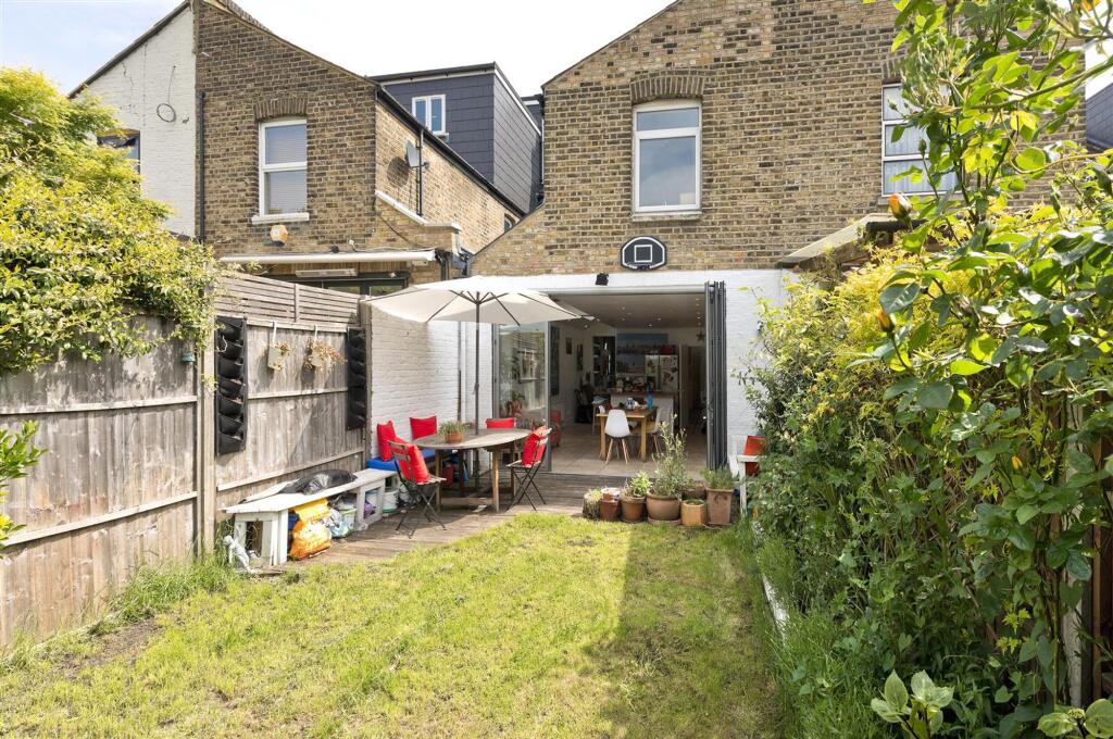 12 linden ave-3416.jpg