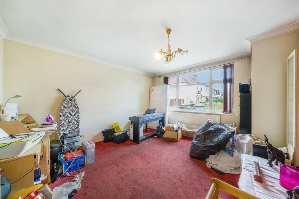 15 Langham Gardens - YlC50OtJcjQOhCrh1H6a.jpg