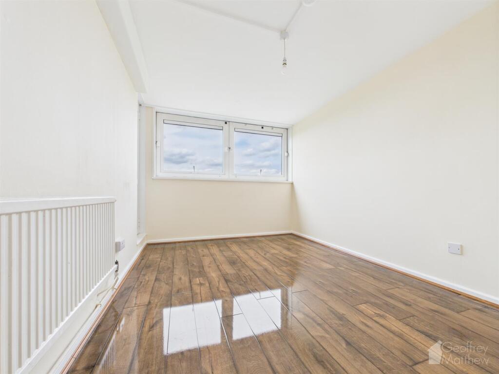 78 Harrow Court 1.jpg