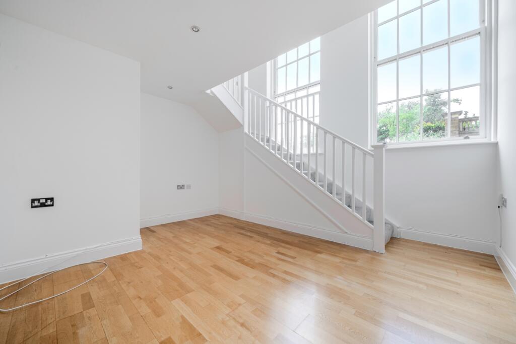 1318409-17-6880f0...