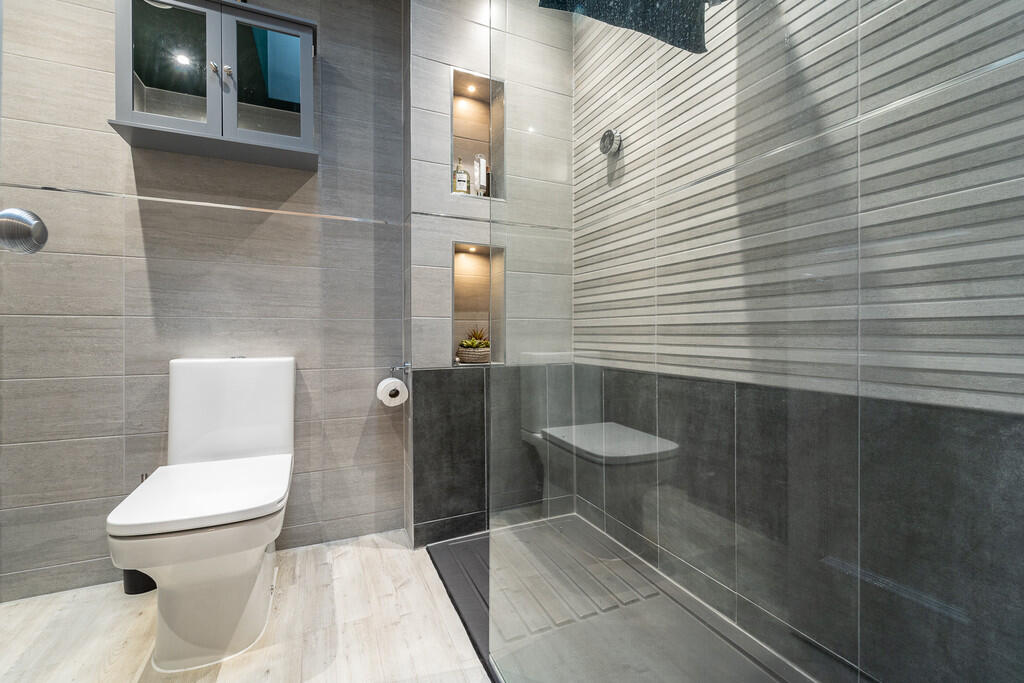 MT Richmond house...