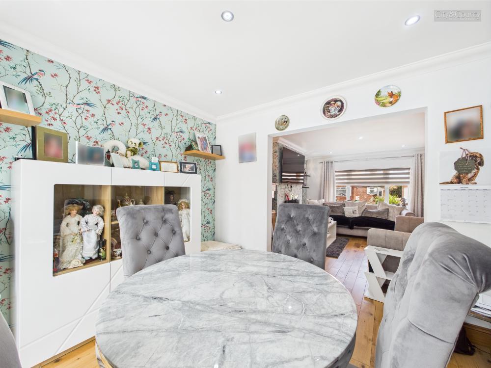 Dining Room/Lounge