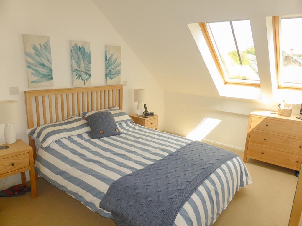 To Book A Viewing Call TPS Lostwithiel on 01208 87