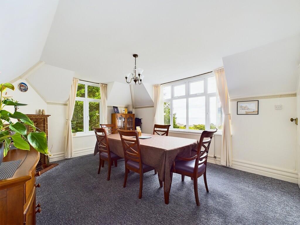 CAM03525G0-PR0123...