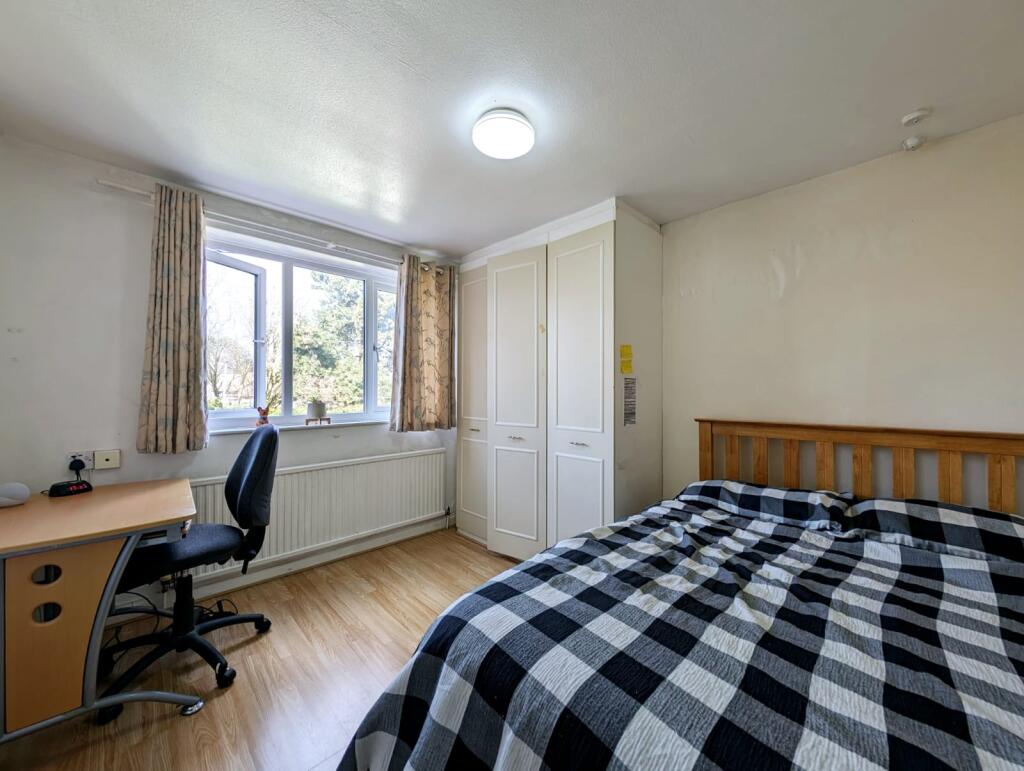 dc2edb3a-4e64-48cb-80f3-1750603882a5