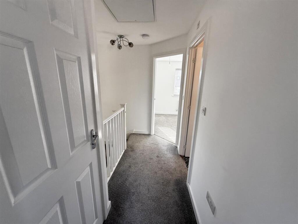 SECOND FLOOR LANDING