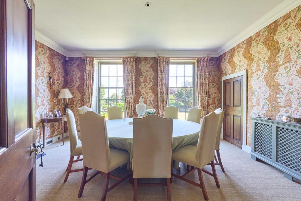 Moulton Hall 0907...