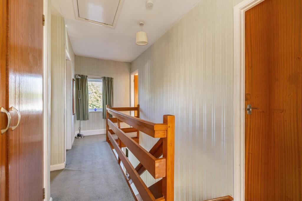 100524_53 Bouverie Avenue-9_low.jpg