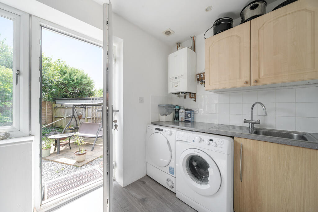 1310198-19-685182...