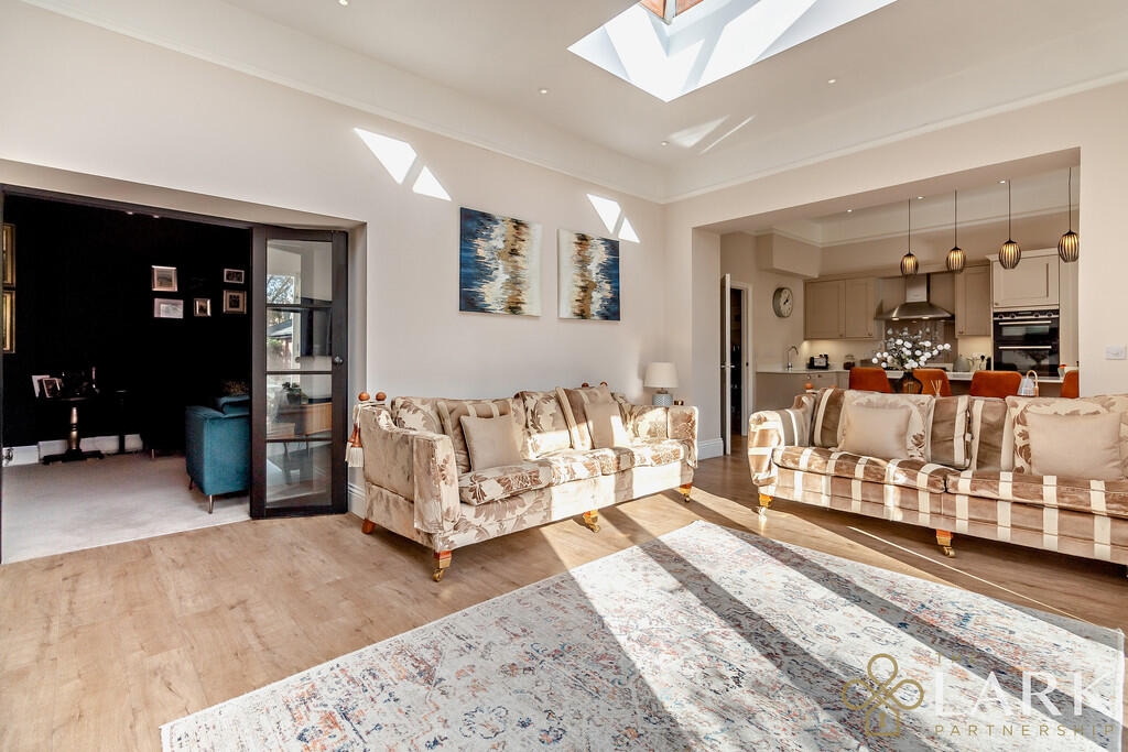 8664270-interiorW...