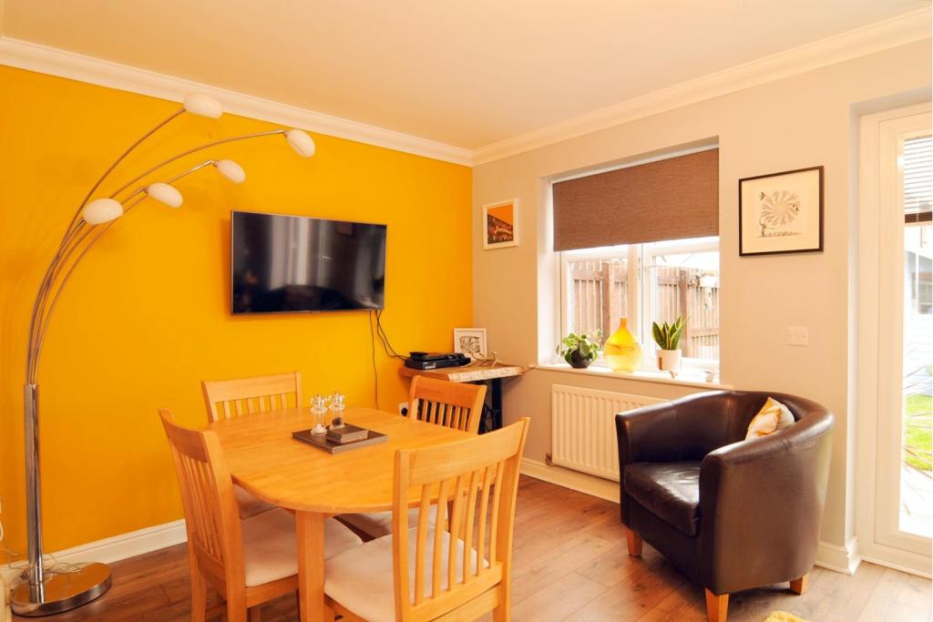 Dining / Family Room