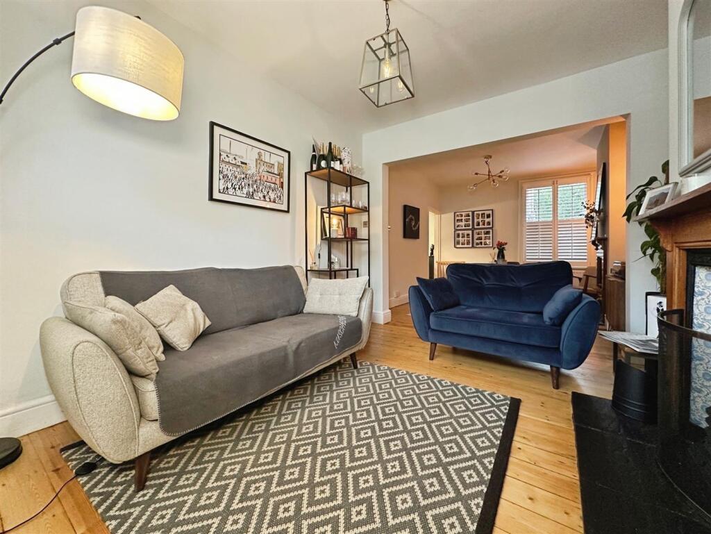 6b499119--49A3-9401-50CC8AE6DB45-85894-00001C1B092