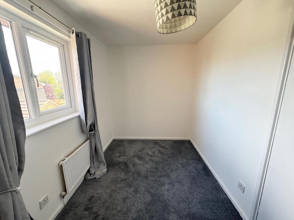 BEDROOM 2 ( REAR)