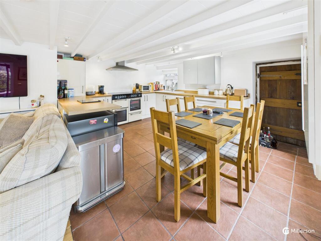 Kitchen / Diner.jpg
