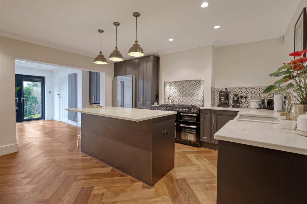 Kitchen/Breakfast