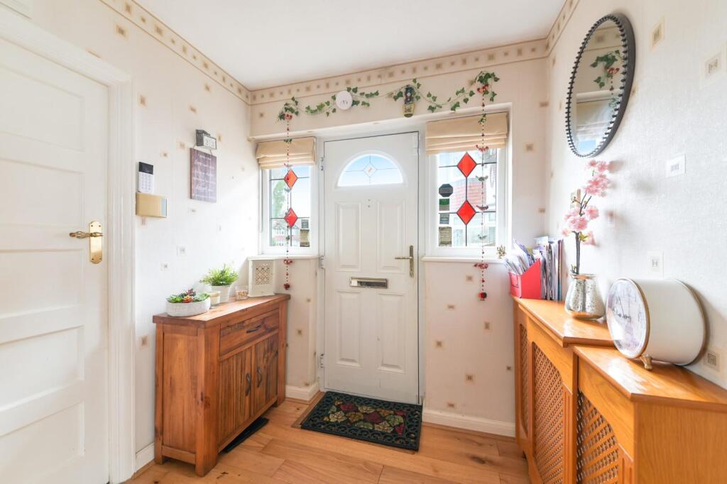 WOODSTONE AVENUE, (11).jpg