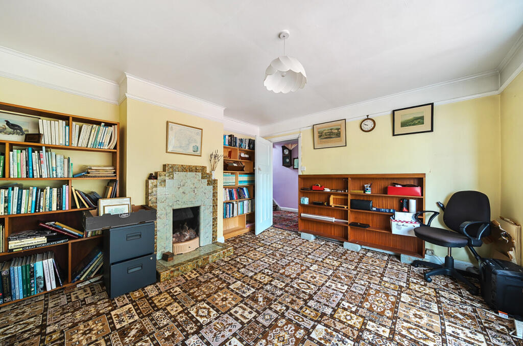 1302979-26-684044...